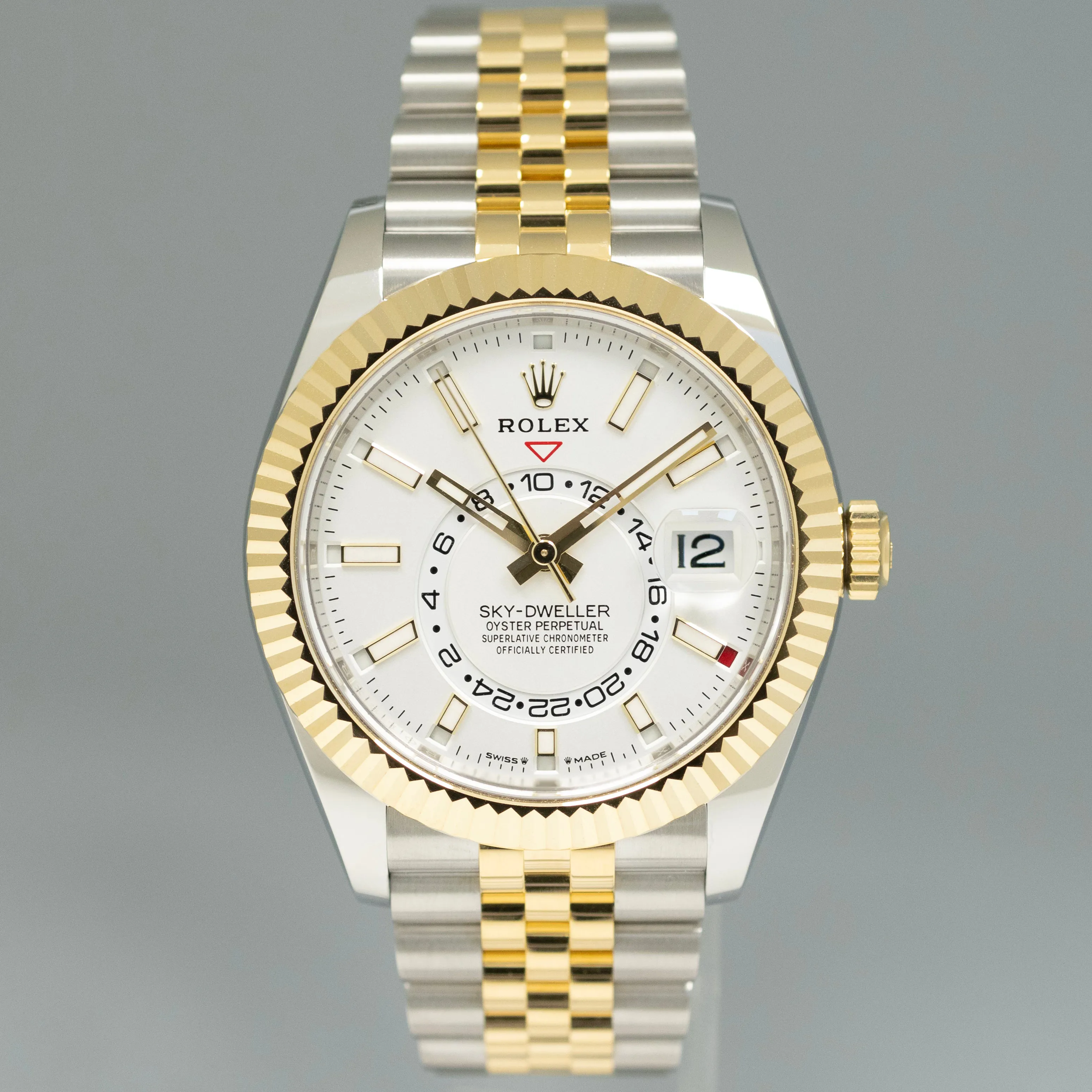 Rolex Sky-Dweller 336933 42mm Stainless steel White 1