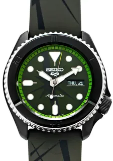 Seiko 5 Sports SRPH67K1 Stainless steel Green