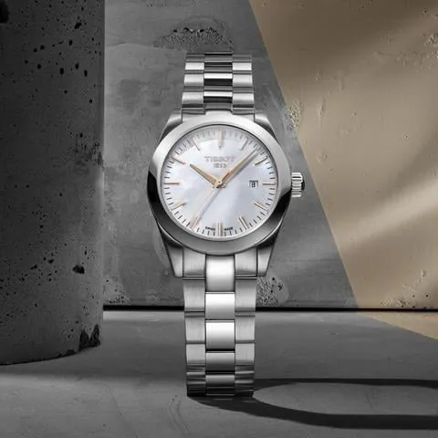 Tissot T-Lady T132.010.11.111.00 Stainless steel White Mother of Pearl