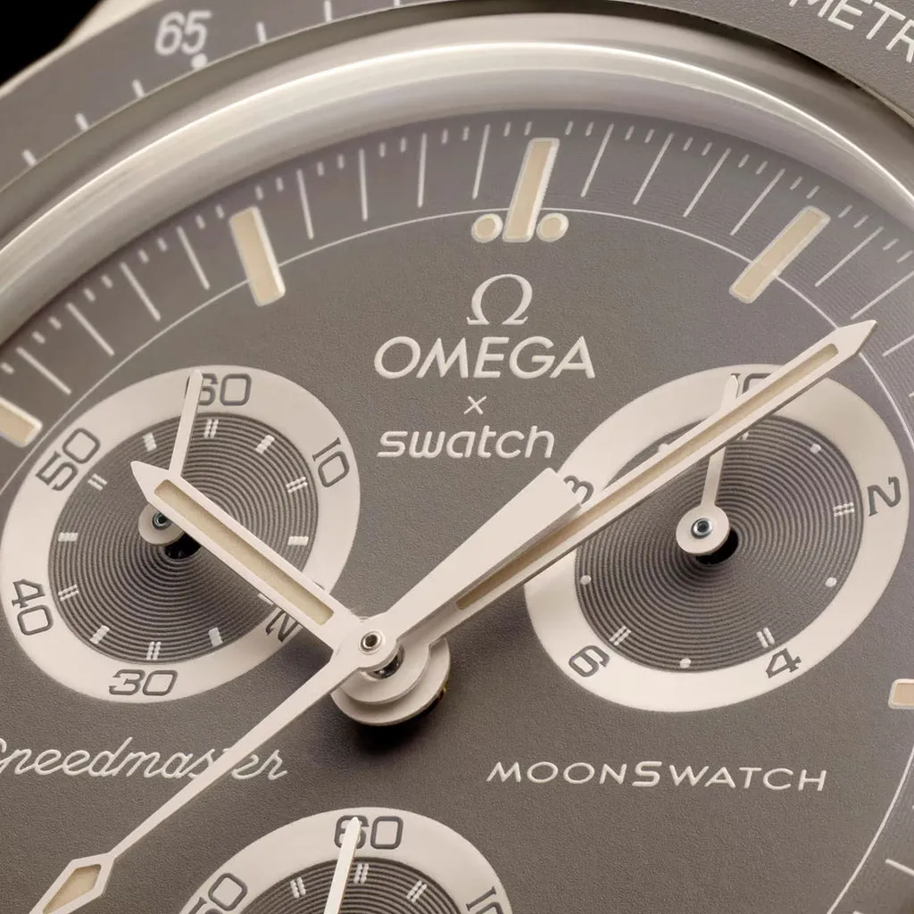 Omega Moonswatch SO33T103 42mm Bioceramic 1