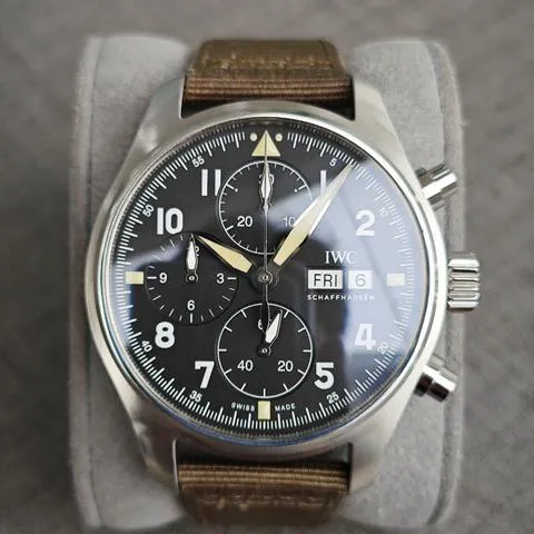 IWC Pilot IW387901 41mm Stainless steel Black