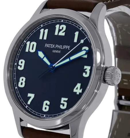 Patek Philippe Calatrava 5522A-001 42mm Stainless steel Blue 5