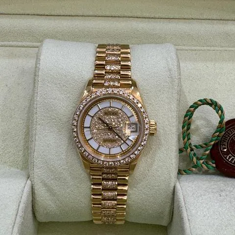 Rolex Lady-Datejust 69038 26mm Yellow gold White