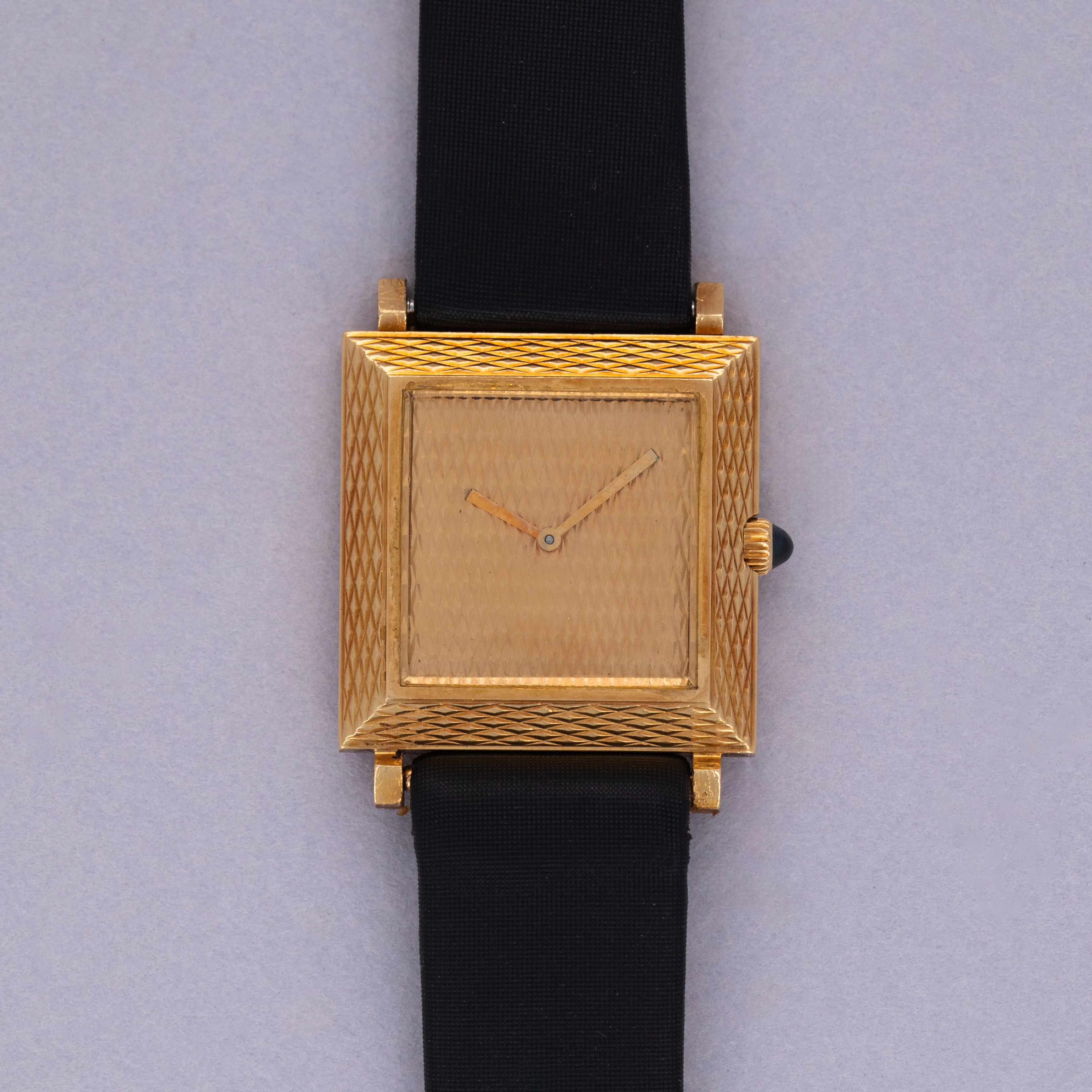 Boucheron Carré 25mm Yellow gold Yellow gold