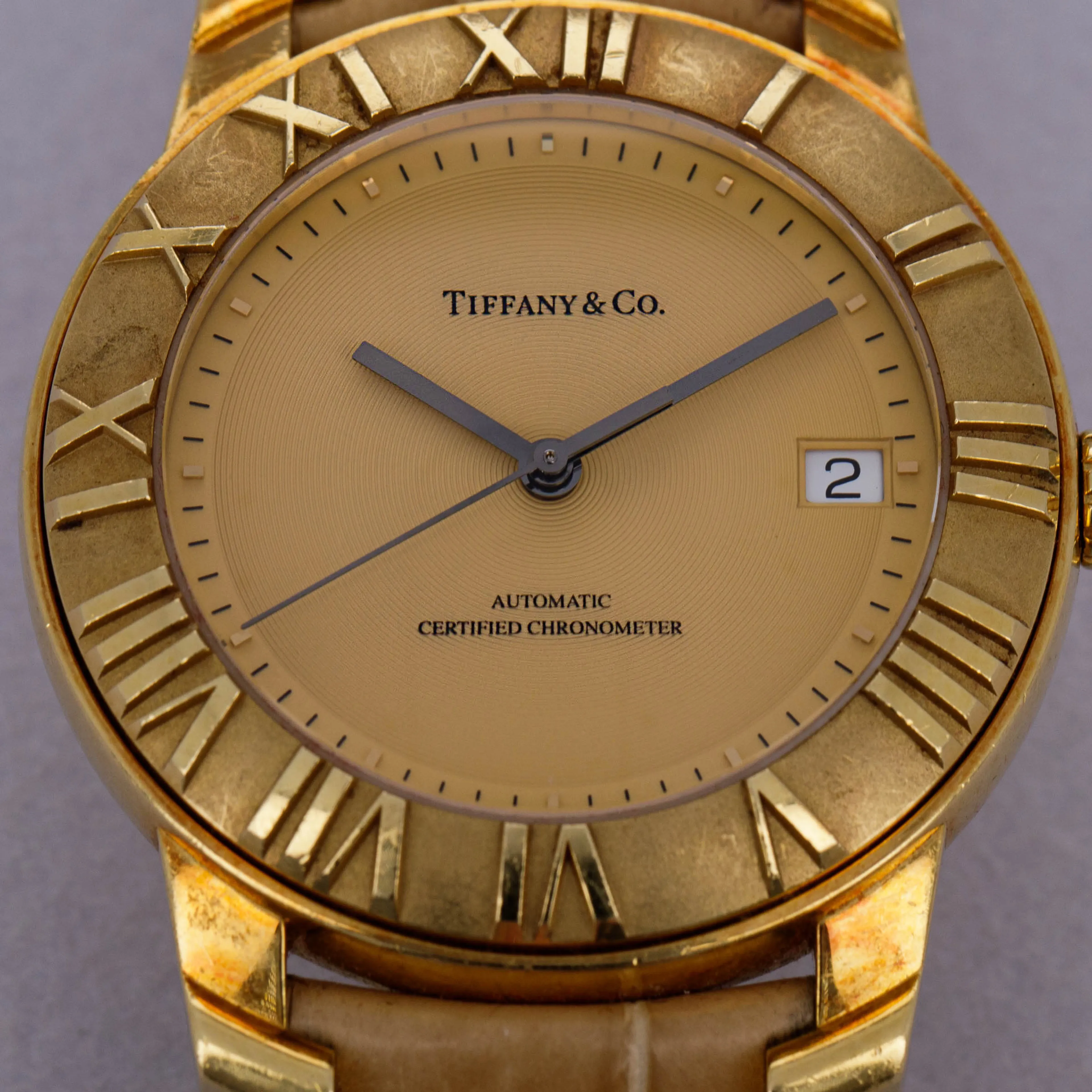 Tiffany Atlas 37.5mm Yellow gold Champagne 11