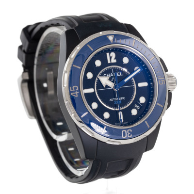 Chanel J12 H2561 Ceramic and Stainless steel Black Australia | The