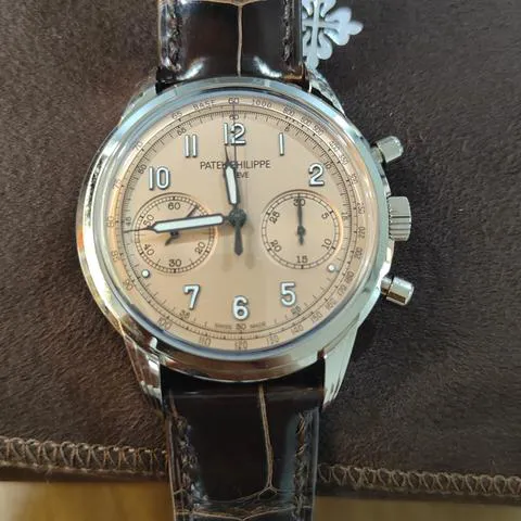 Patek Philippe Chronograph 5172G-010 41mm White gold Gold