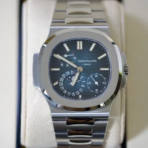 Patek Philippe Nautilus Moonphase 5712/1A-001 40mm Stainless steel Blue