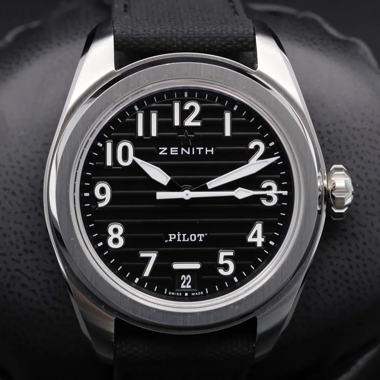 Zenith Pilot 03.4000.3620/21.I001 40mm Stainless steel Black