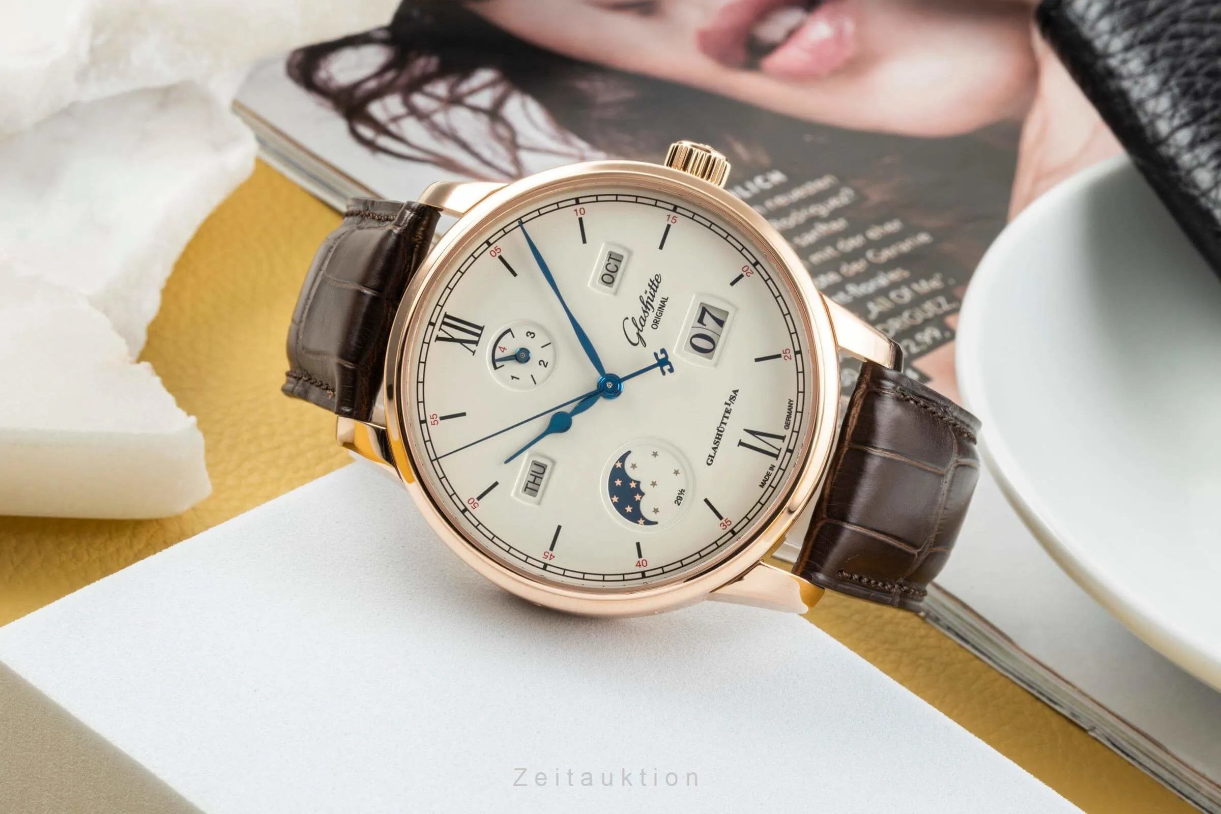 Glashütte Senator 1-36-02-02-05-01 42mm Yellow gold 1