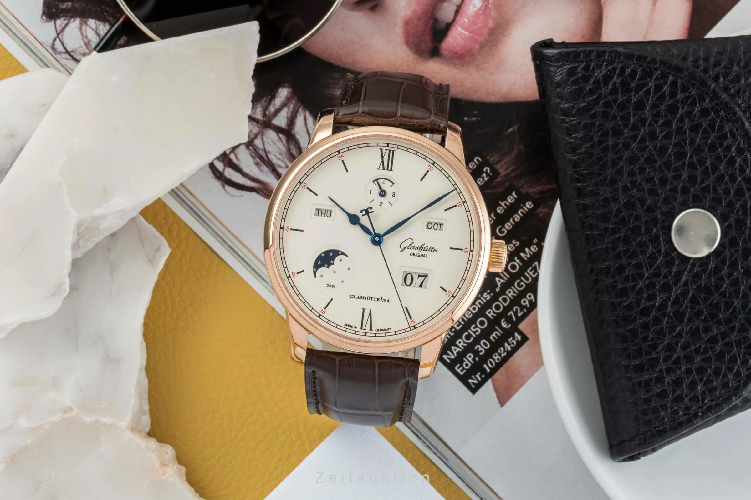 Glashütte Senator 1-36-02-02-05-01 42mm Yellow gold 2