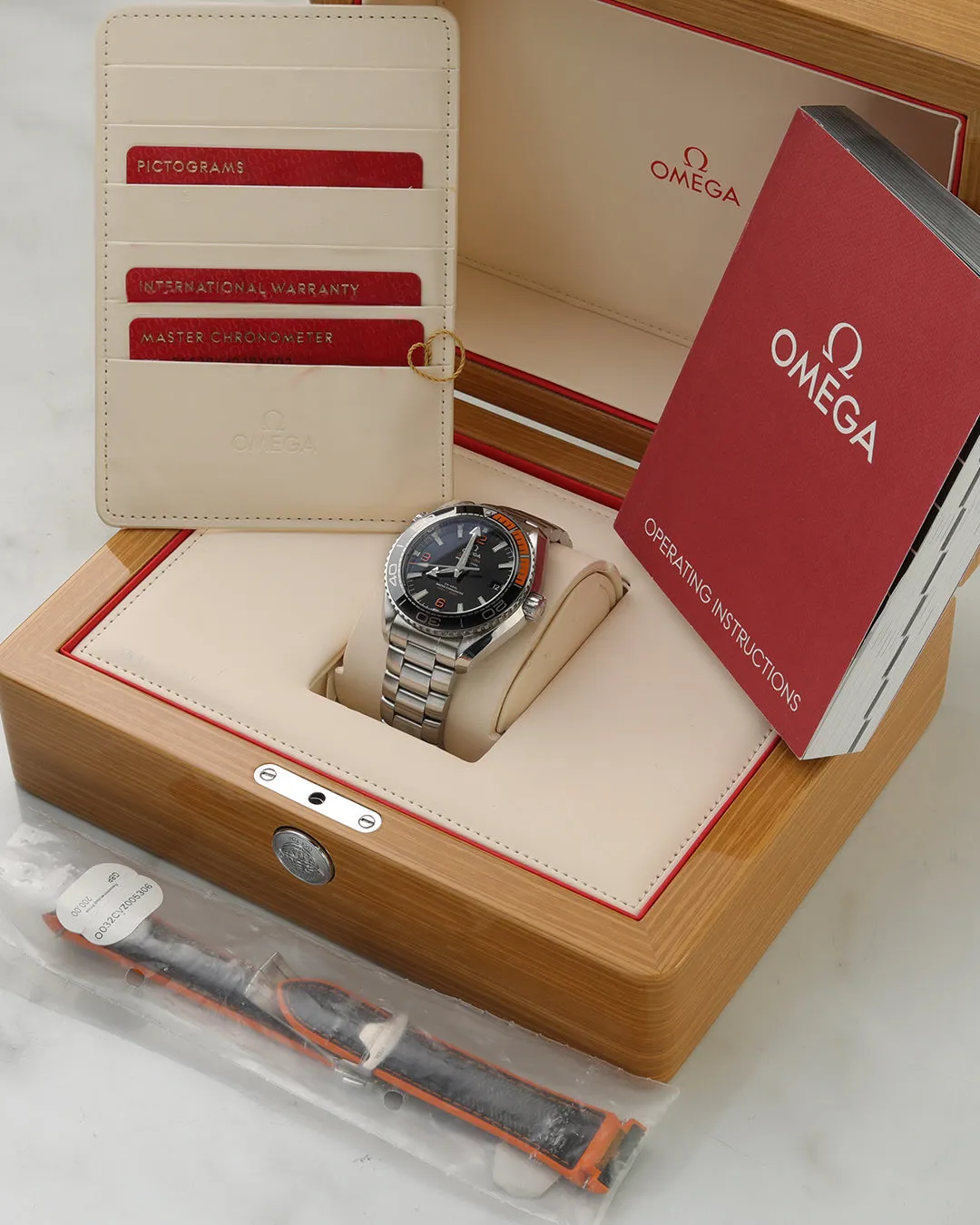 Omega Seamaster Planet Ocean 215.30.44.21.01.002 45mm Stainless steel Black 6