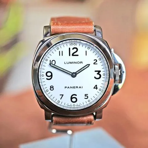 Panerai Luminor Base PAM 10 44mm Stainless steel White 10