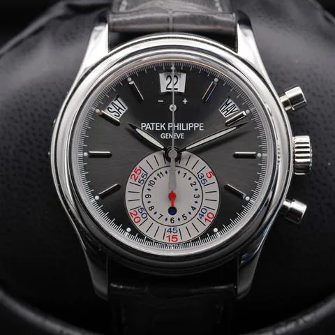 Patek Philippe Annual Calendar Chronograph 5960P-001 40mm Platinum Gray