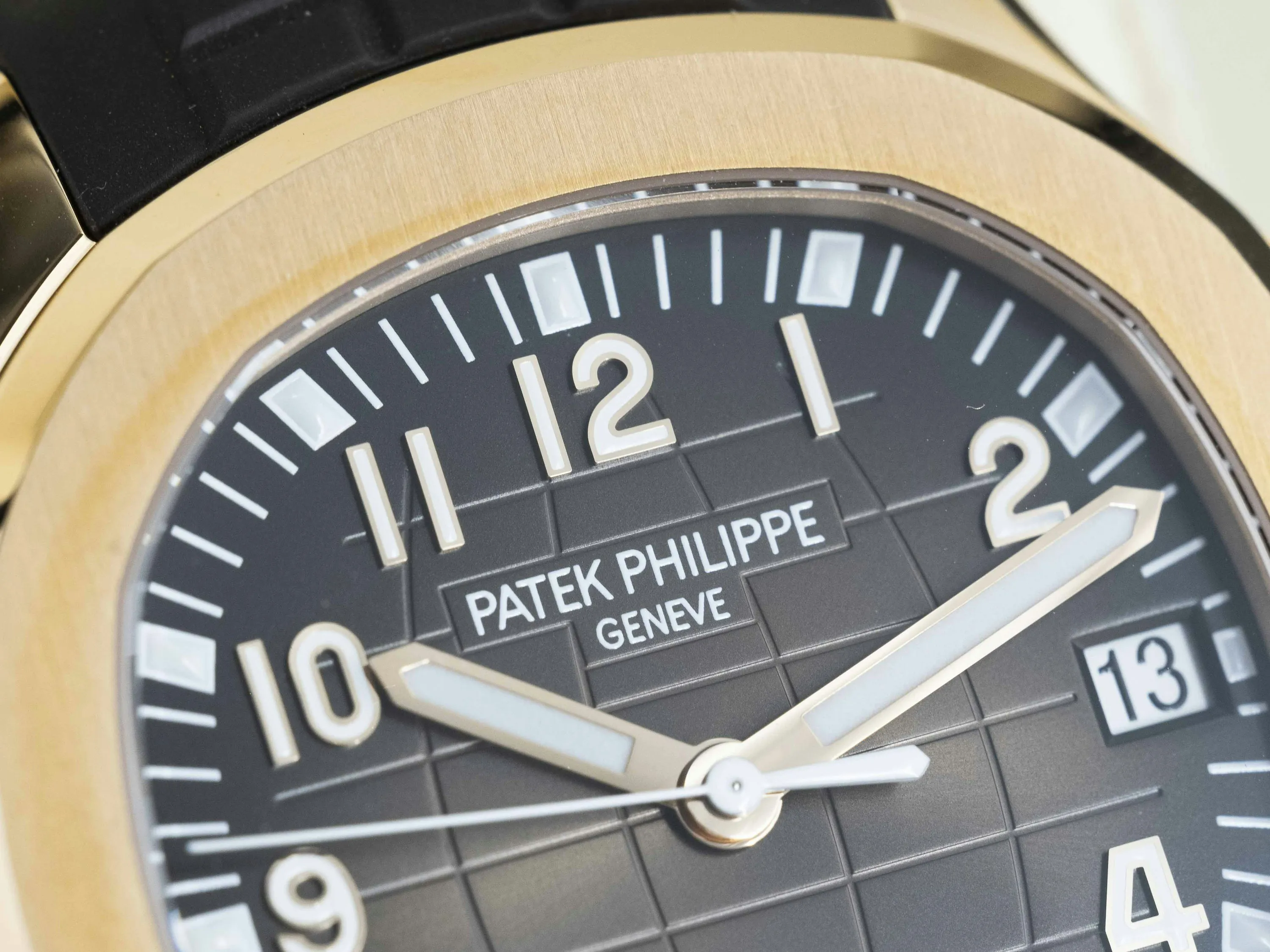 Patek Philippe Aquanaut 5167R 40.8mm Rose gold Brown 3