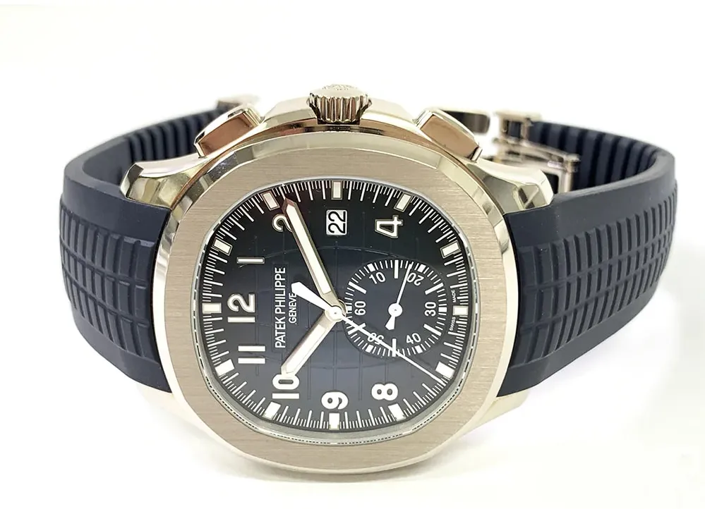 Patek Philippe Aquanaut 5968G-001 42mm White gold Blue 2