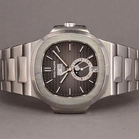 Patek Philippe Nautilus 5726/1A-001 40.5mm Stainless steel Black