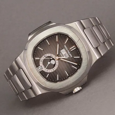 Patek Philippe Nautilus 5726/1A-001 40.5mm Stainless steel Black 4