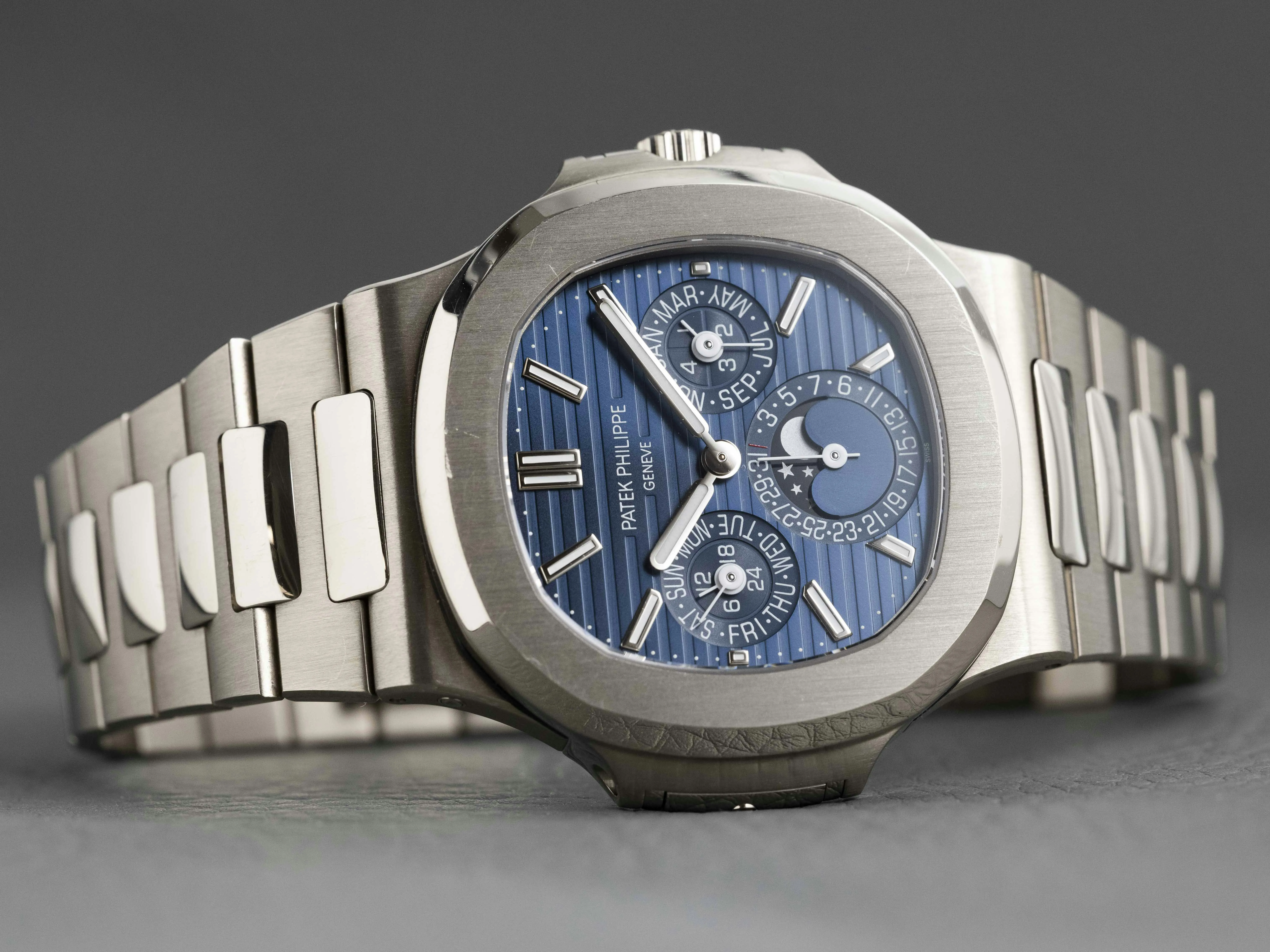 Patek Philippe Nautilus 5740/1G