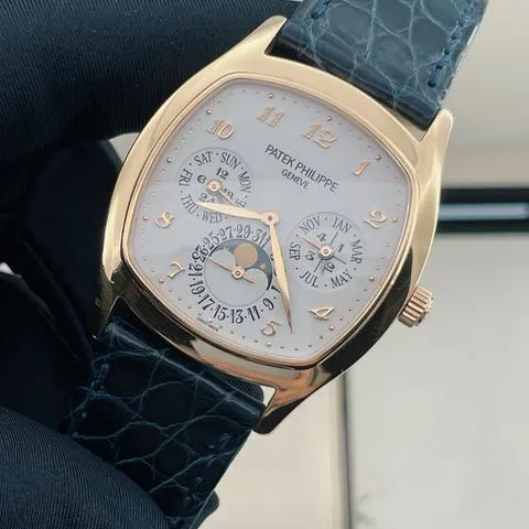 Patek Philippe Perpetual Calendar 5940R-001 37mm Rose gold Silver 1