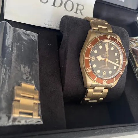 Tudor Black Bay M79012M-0001 39mm Bronze Brown 3