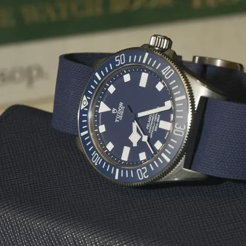 Tudor Pelagos 25707B/21 42mm Titanium Blue 3