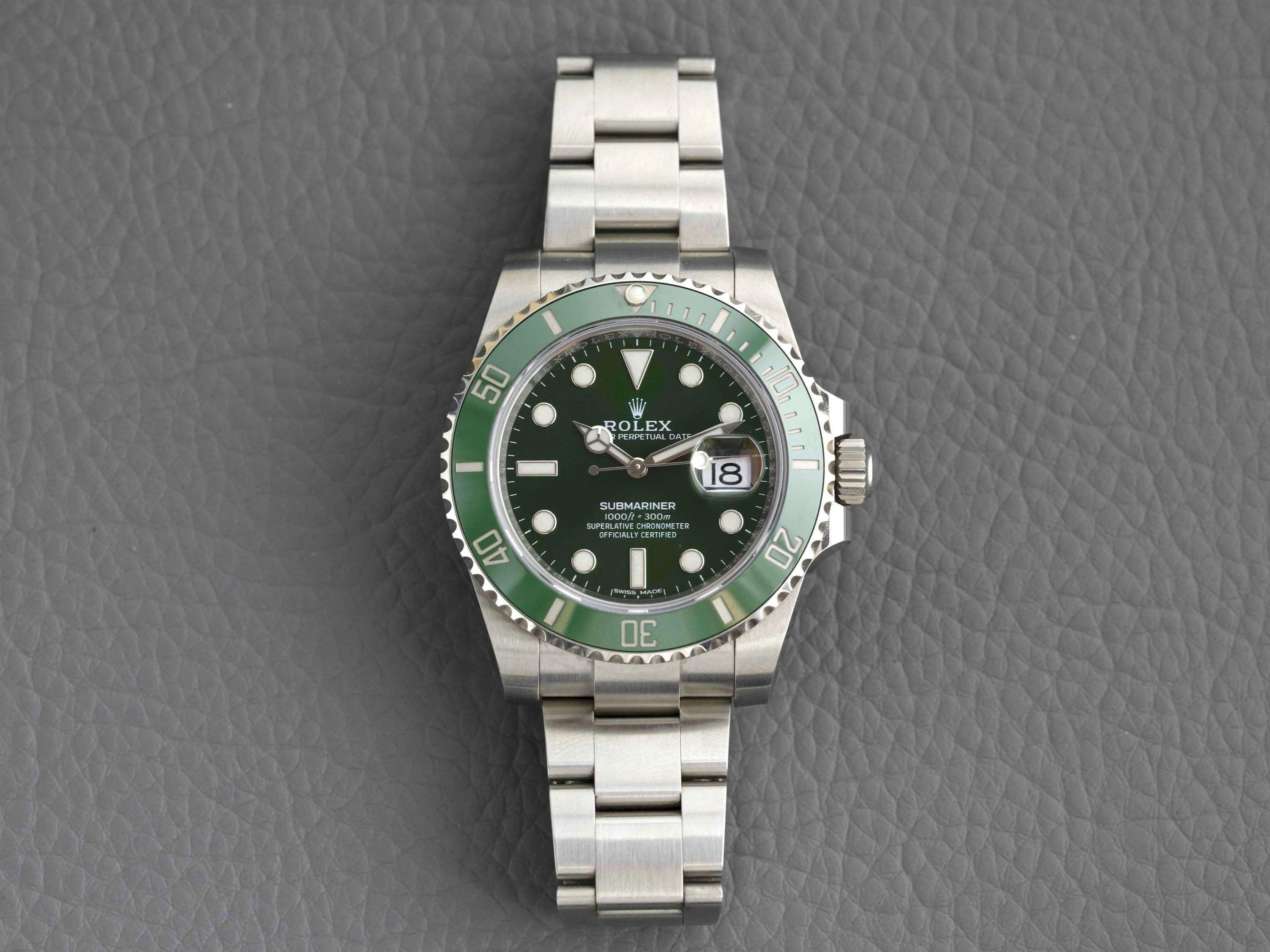 Rolex Submariner 116610LV 40mm Stainless steel Green 2