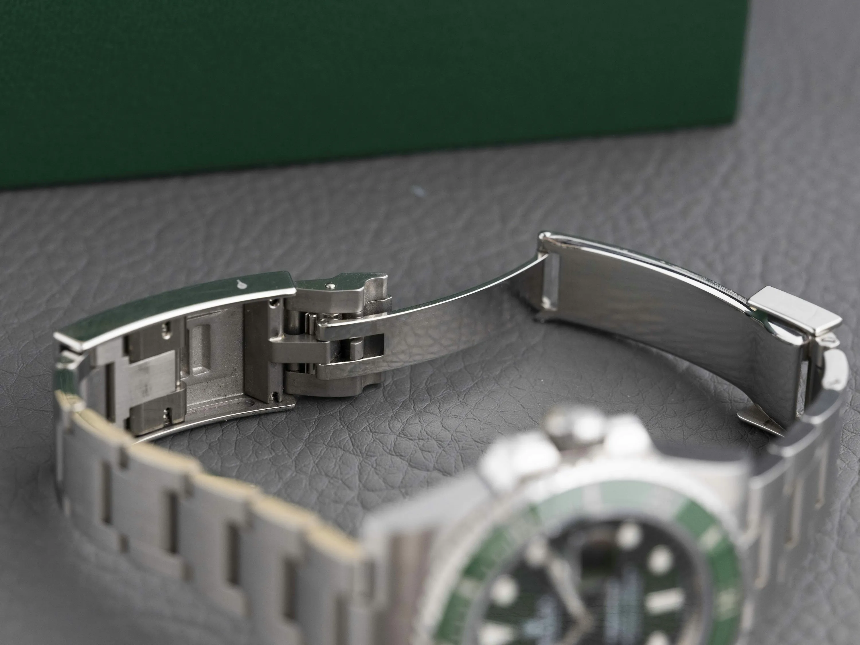 Rolex Submariner 116610LV 40mm Stainless steel Green 13