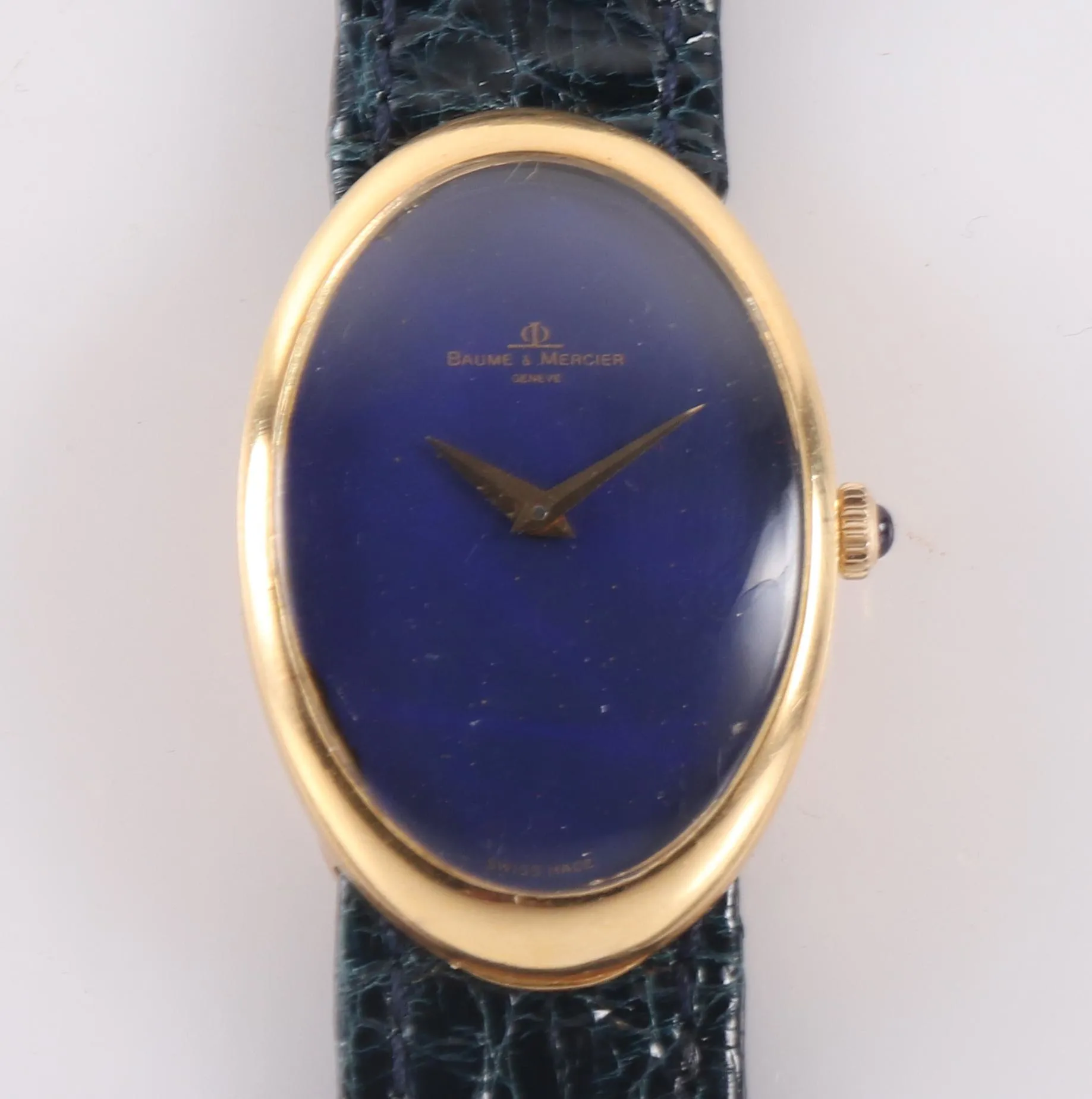 Baume & Mercier 37055 24mm Yellow gold Blue