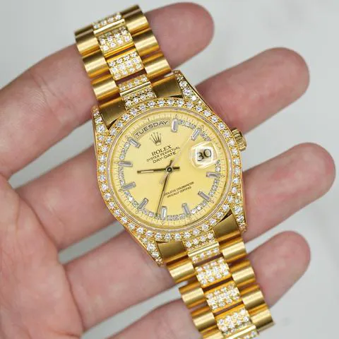 Rolex Day-Date 36 18388 36mm Yellow gold Champagne 4