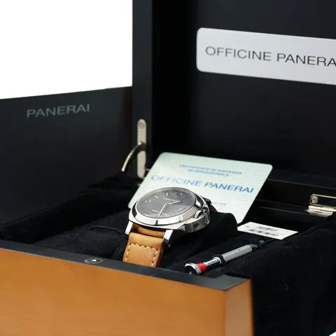 Panerai Luminor Base PAM 00112 44mm Stainless steel Black 8