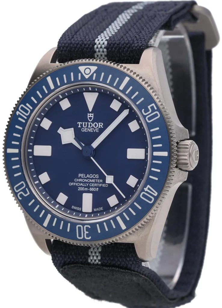 Tudor Pelagos 25707B/21 42mm Titanium Blue 2