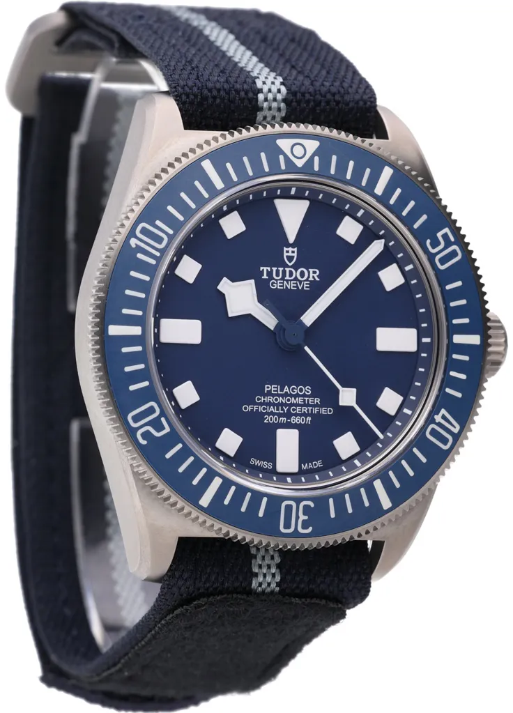 Tudor Pelagos 25707B/21 42mm Titanium Blue 5