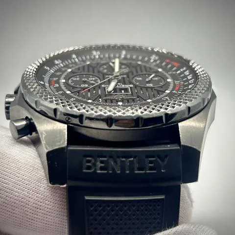 Breitling Bentley 6.75 M4436413/BD27 48.7mm Carbon fiber 1