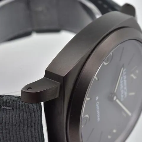 Panerai Luminor PAM 02121 44mm Titanium Black 4