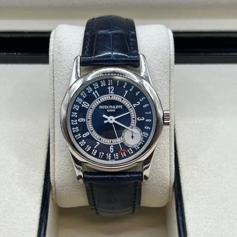 Patek Philippe Calatrava 6000G-012 37mm White gold Blue