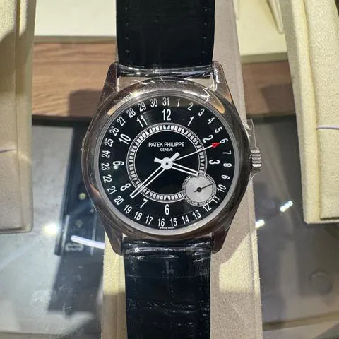 Patek Philippe Calatrava 6006G-001 39mm White gold Black