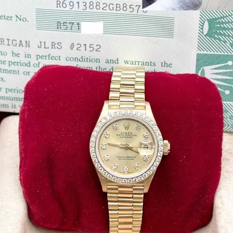 Rolex Lady-Datejust 69138 26mm Yellow gold Champagne