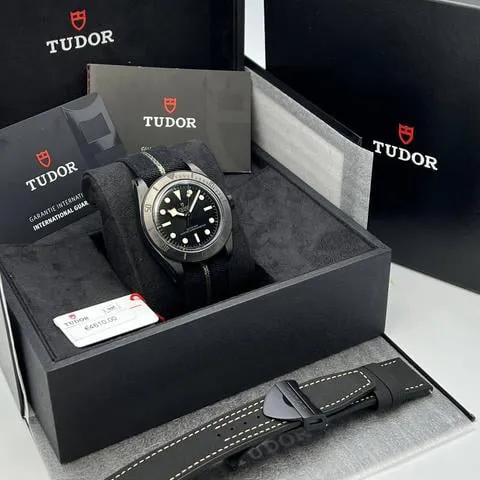 Tudor Black Bay 79210CNU 41mm Ceramic Black 5