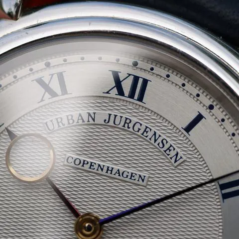 Urban Jürgensen 8 37mm Platinum Silver 2