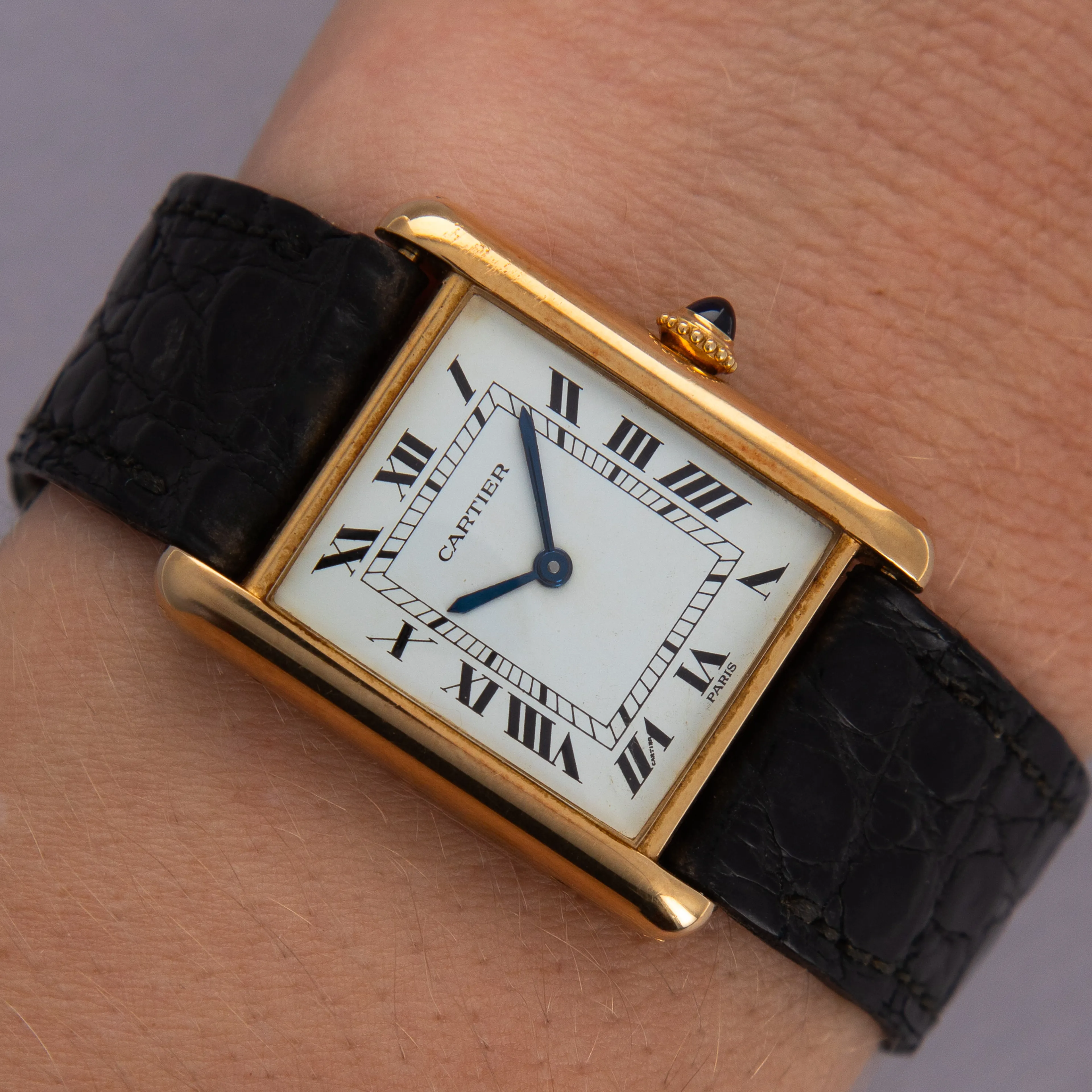 Cartier Tank 78086 30mm 18k yellow gold Silver 17