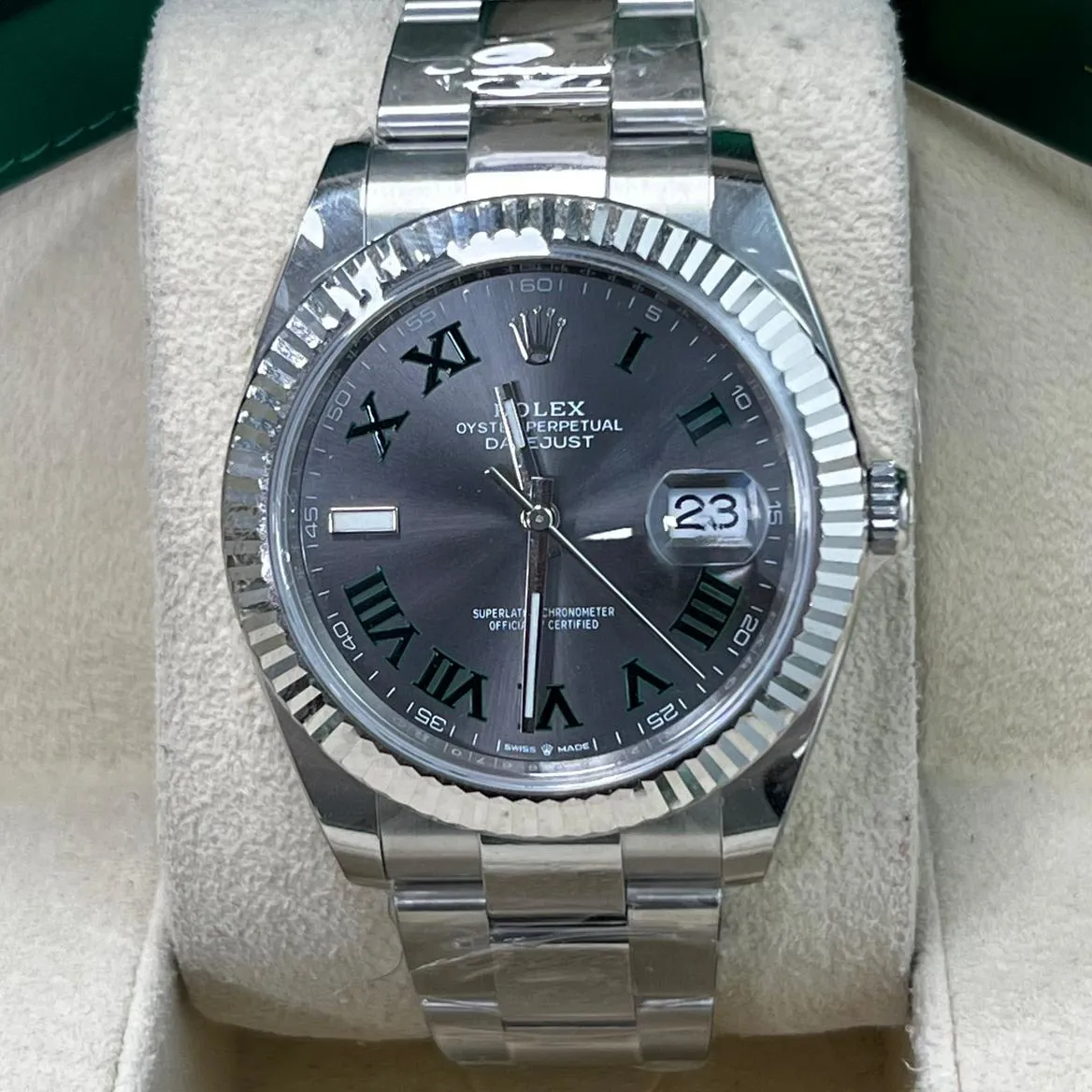 Rolex Datejust 41 126334-0021 41mm White gold and Oystersteel Gray