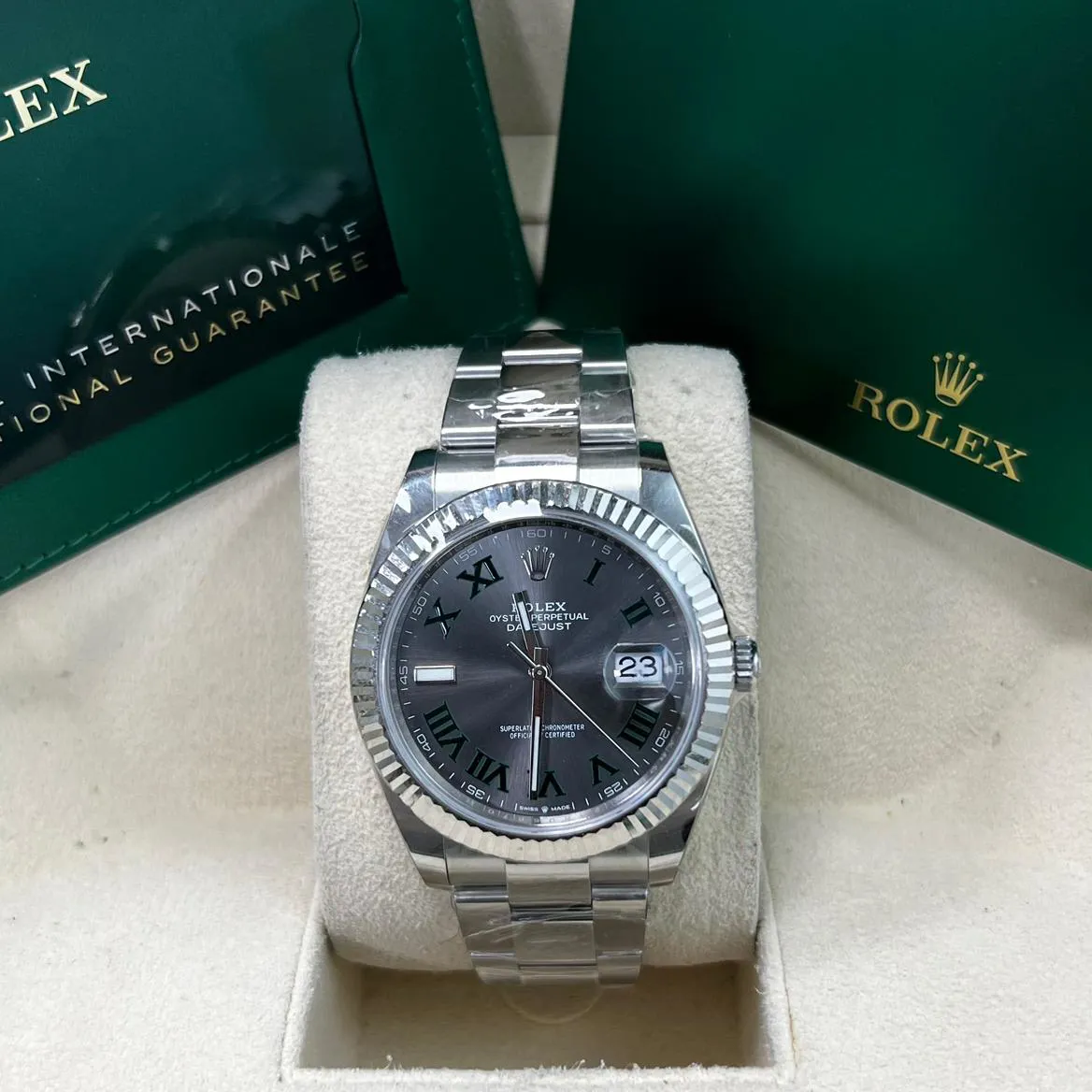 Rolex Datejust 41 126334-0021 41mm White gold and Oystersteel Gray 7