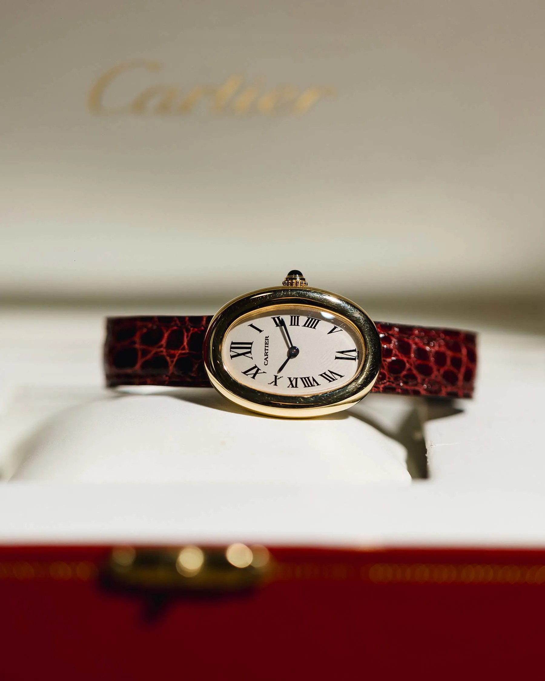 Cartier Baignoire 1954 22mm 18K YG White 3