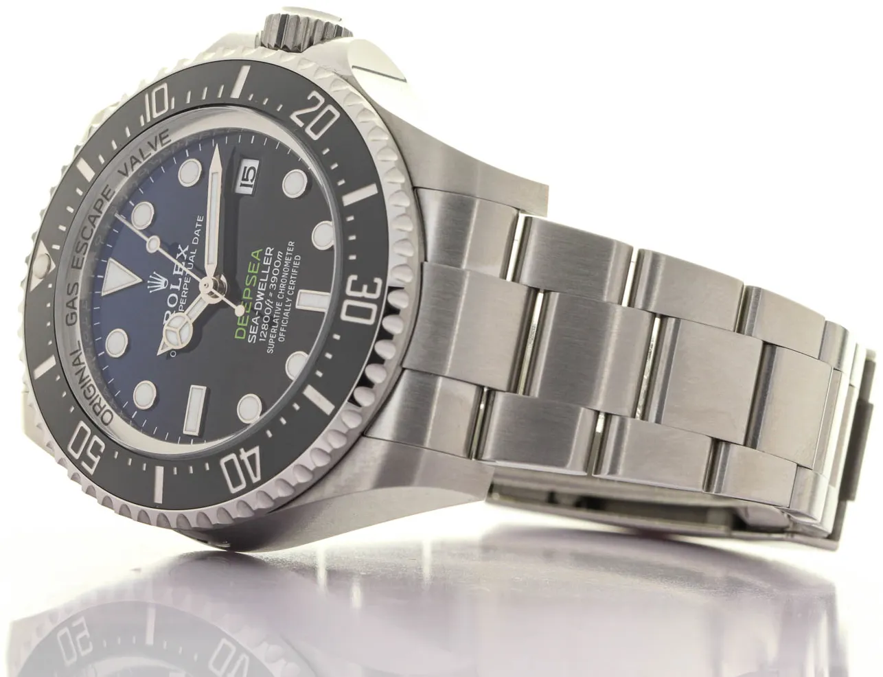 Rolex Sea-Dweller Deepsea 136660 44mm Stainless steel 2