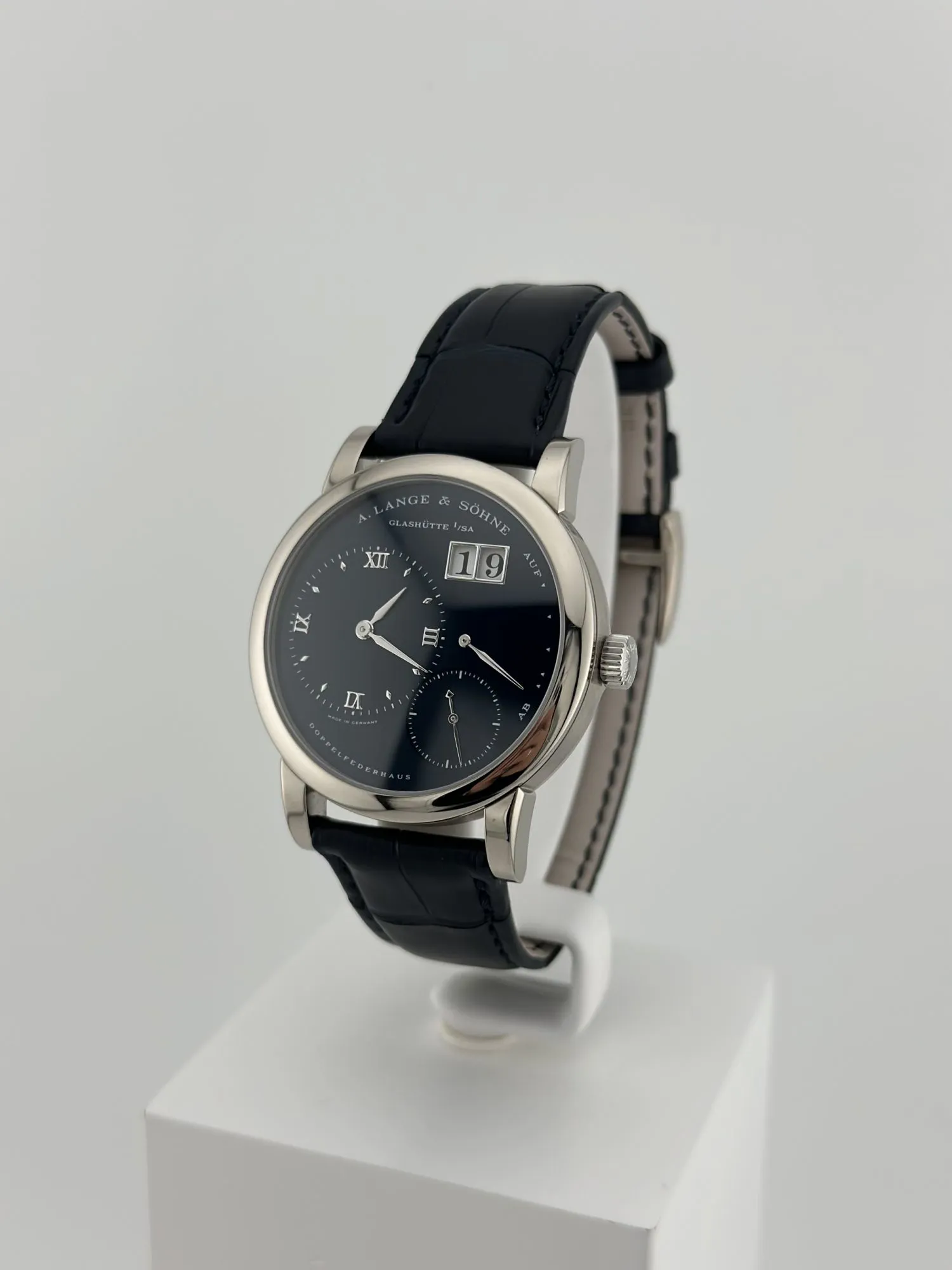 A. Lange & Söhne Lange 1 101.027 38.5mm White gold Blue 5