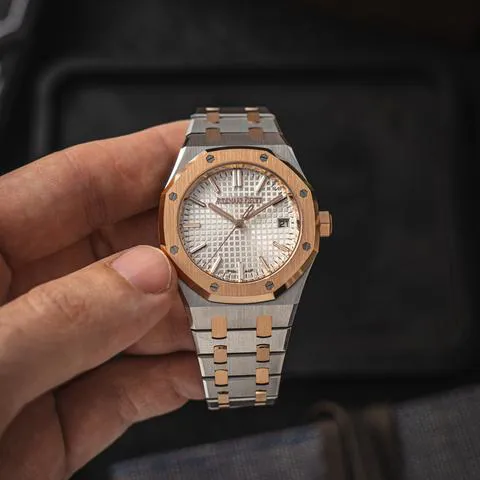 Audemars Piguet Royal Oak 15550SR.OO.1356SR.02 37mm Yellow gold and Stainless steel Silver 1