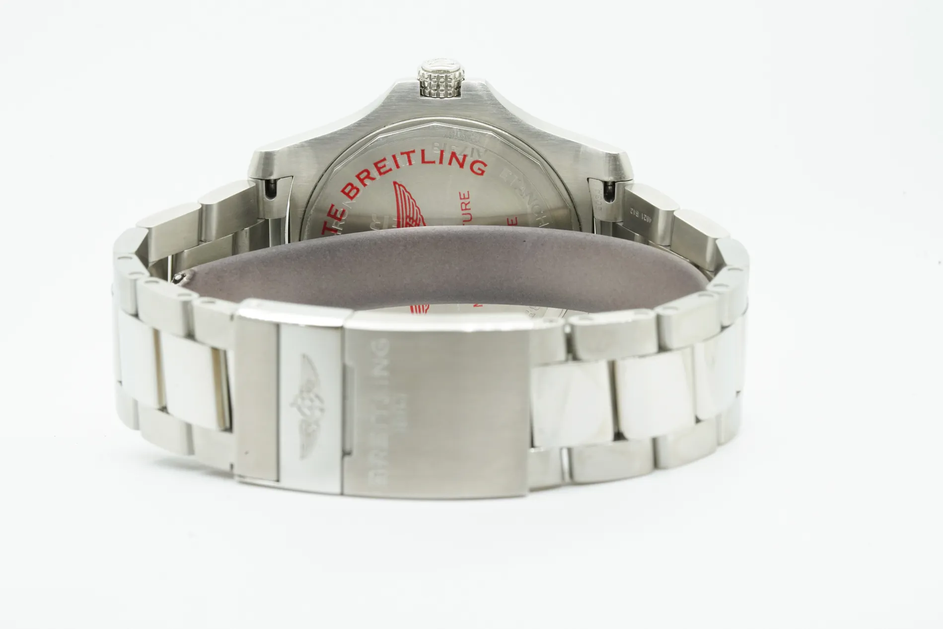 Breitling Avenger A17318 43mm 7