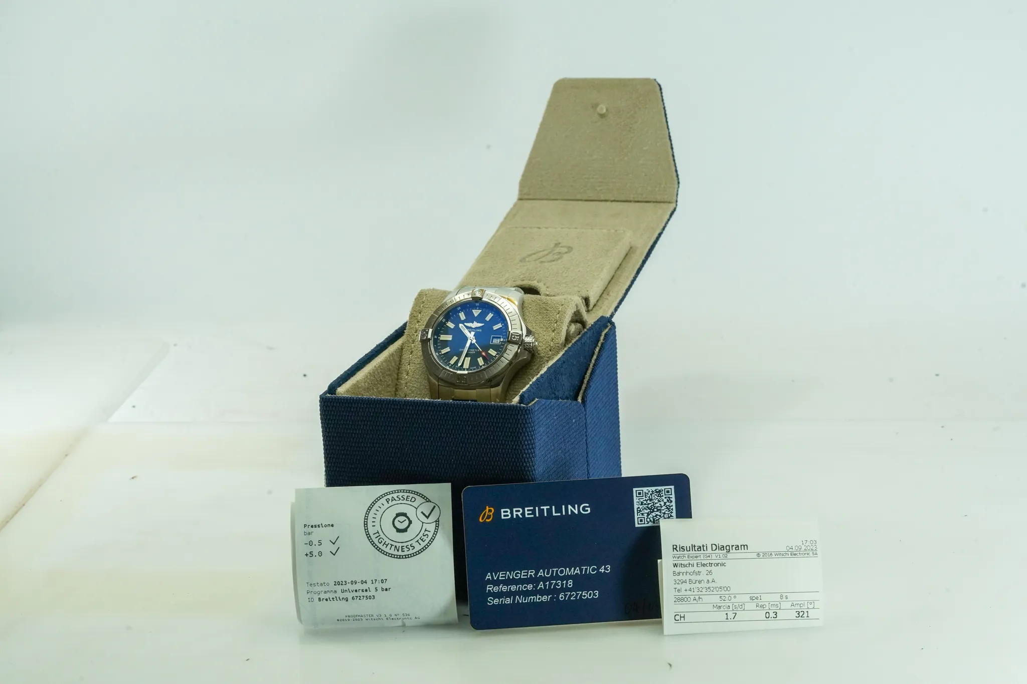 Breitling Avenger A17318 43mm 1