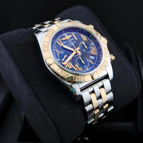 Breitling Chronomat CB 0110 44mm Yellow gold and Stainless steel Blue